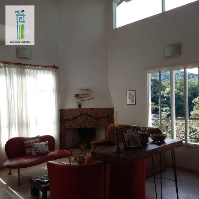 Foto 1 de Casa de Condomínio com 4 Quartos para venda ou aluguel, 300m² em Serra da Cantareira, São Paulo