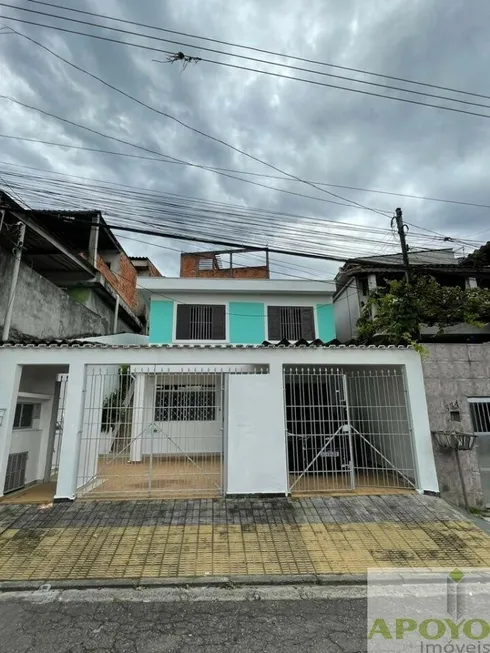 Foto 1 de Sobrado com 3 Quartos à venda, 120m² em Capão Redondo, São Paulo