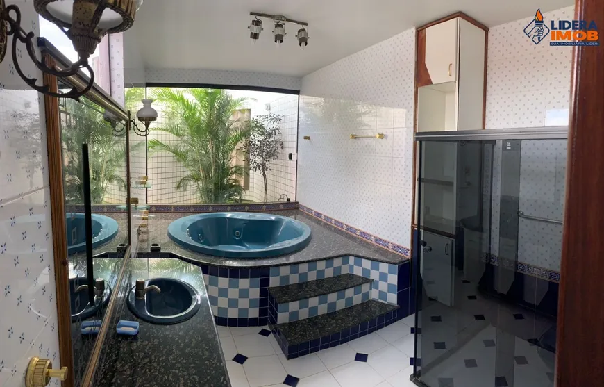 Foto 1 de Casa com 6 Quartos à venda, 572m² em Queimadinha, Feira de Santana