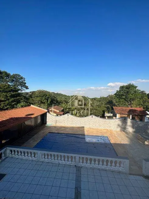 Foto 1 de Casa com 3 Quartos à venda, 339m² em Samambaia, Mairiporã