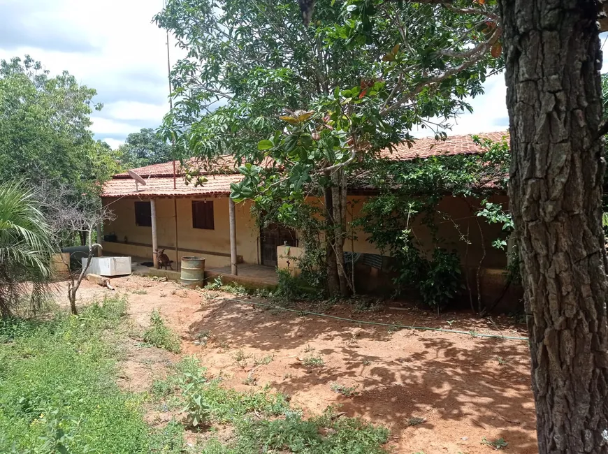 Foto 1 de Fazenda/Sítio com 4 Quartos à venda, 25000m² em Area Rural de Montes Claros, Montes Claros