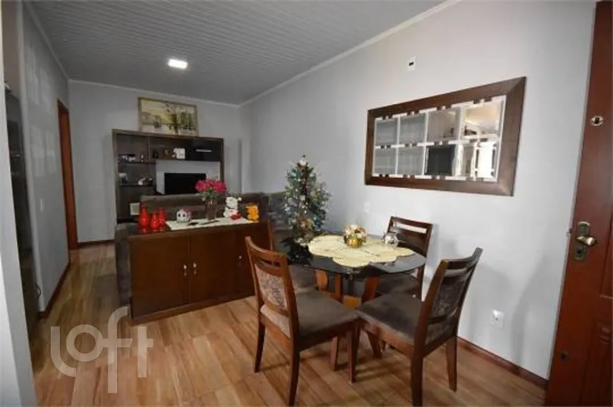 Foto 1 de Casa com 2 Quartos à venda, 134m² em Igara, Canoas