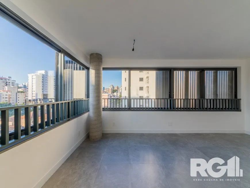 Foto 1 de Apartamento com 1 Quarto à venda, 30m² em Auxiliadora, Porto Alegre
