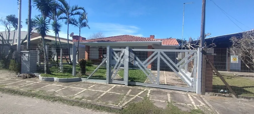 Foto 1 de Casa com 3 Quartos à venda, 150m² em Xangri la, Xangri-lá
