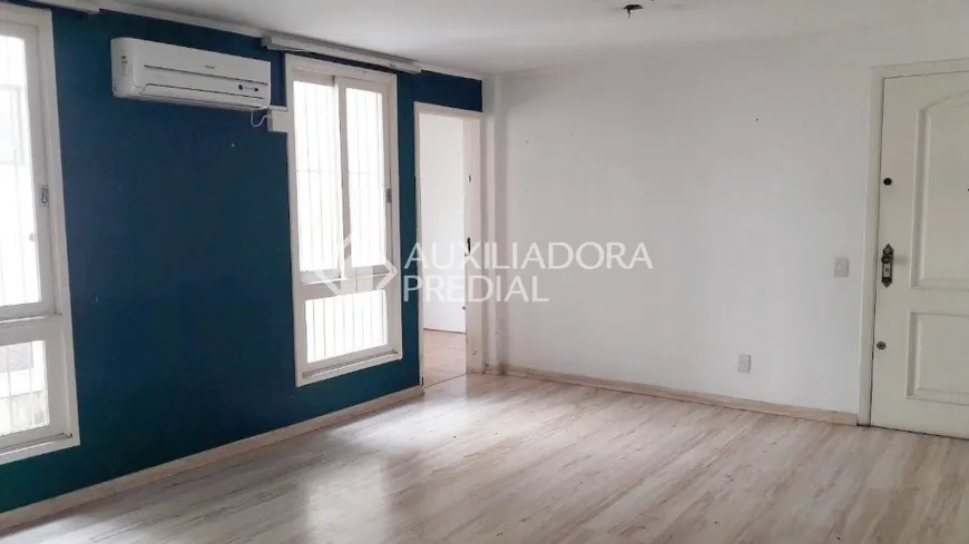 Foto 1 de Apartamento com 3 Quartos à venda, 87m² em Mont' Serrat, Porto Alegre