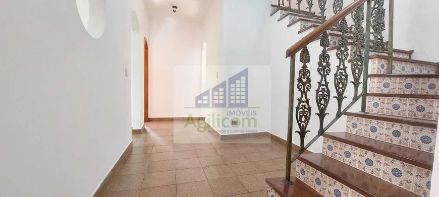 Foto 1 de Sobrado com 3 Quartos para alugar, 243m² em Brooklin, São Paulo