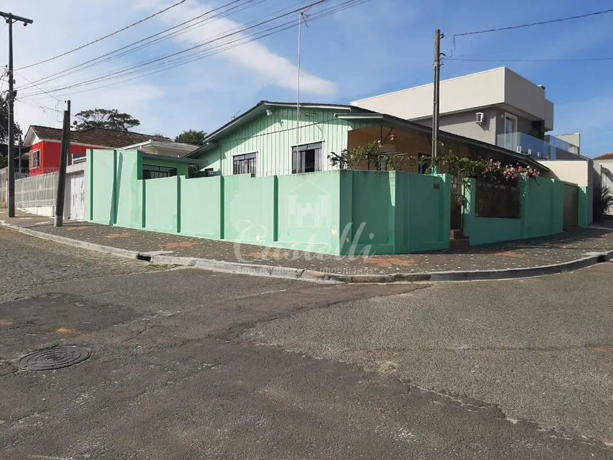 Foto 1 de Casa com 2 Quartos à venda, 90m² em Órfãs, Ponta Grossa