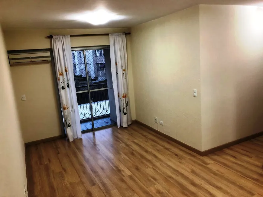 Foto 1 de Apartamento com 2 Quartos à venda, 62m² em Jardim Marajoara, São Paulo
