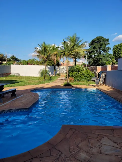 Foto 1 de Fazenda/Sítio com 3 Quartos à venda, 300m² em Jardim Vanessa, Limeira