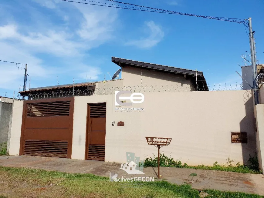 Foto 1 de Casa com 2 Quartos à venda, 90m² em Tiradentes, Campo Grande