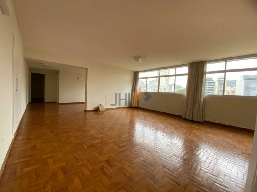 Foto 1 de Apartamento com 3 Quartos para alugar, 174m² em Centro, São Paulo