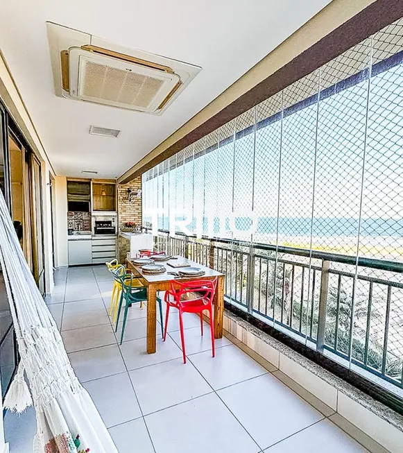Foto 1 de Apartamento com 3 Quartos à venda, 148m² em Porto das Dunas, Aquiraz