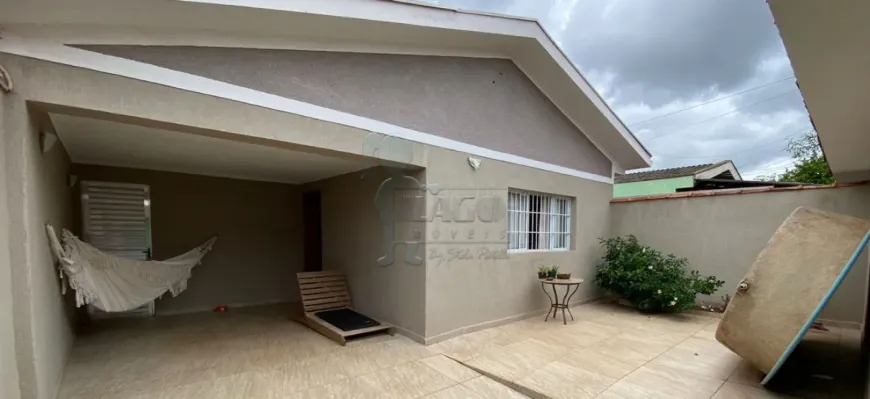 Foto 1 de Casa com 4 Quartos à venda, 158m² em Vila Albertina, Ribeirão Preto