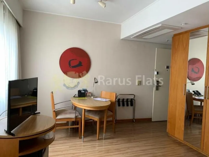 Foto 1 de Flat com 1 Quarto à venda, 26m² em Moema, São Paulo