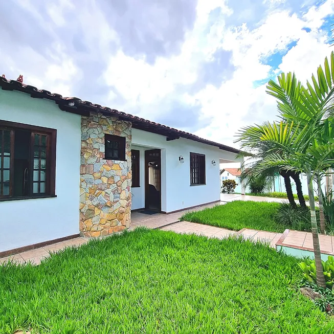 Foto 1 de Casa com 4 Quartos à venda, 280m² em São Luíz, Belo Horizonte