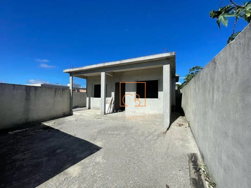 Foto 1 de Casa com 2 Quartos à venda, 185m² em Rua do Fogo, São Pedro da Aldeia