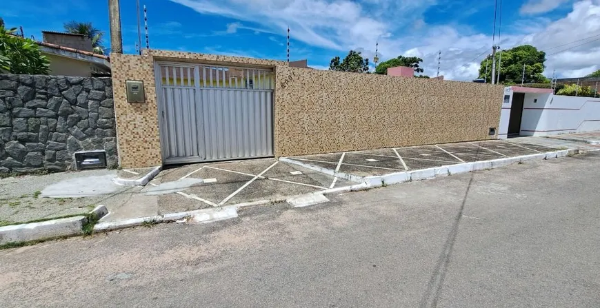 Foto 1 de Casa com 3 Quartos à venda, 360m² em Cidade Satelite, Natal