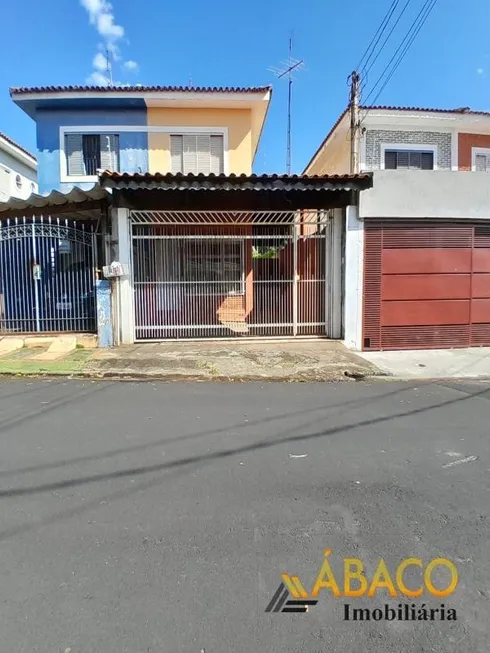 Foto 1 de Sobrado com 3 Quartos à venda, 151m² em Vila Brasília, São Carlos