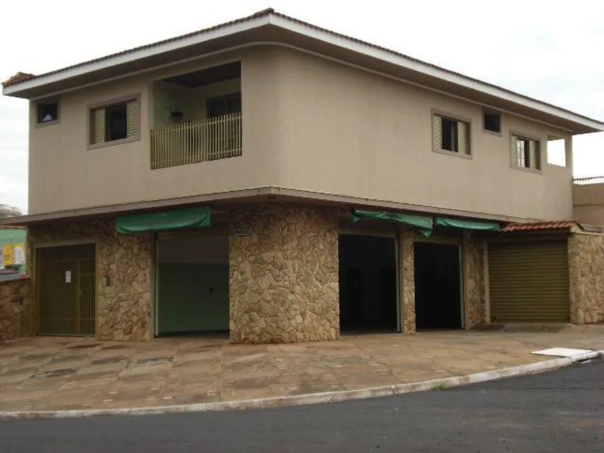 Foto 1 de Casa com 3 Quartos à venda, 360m² em Parque das Andorinhas, Ribeirão Preto