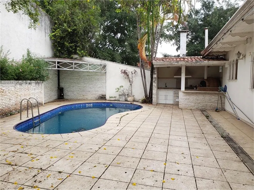 Foto 1 de Casa com 4 Quartos à venda, 440m² em Morumbi, São Paulo