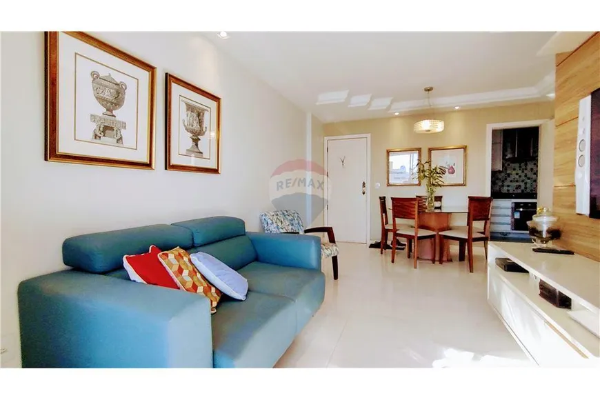 Foto 1 de Apartamento com 3 Quartos à venda, 77m² em Cidade Jardim, Salvador