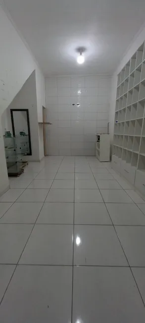 Foto 1 de Ponto Comercial para alugar, 30m² em Vila Margarida, São Vicente