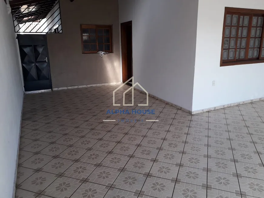 Foto 1 de Casa com 2 Quartos à venda, 137m² em Comercial e Residencial Jardim Mariana, Pindamonhangaba