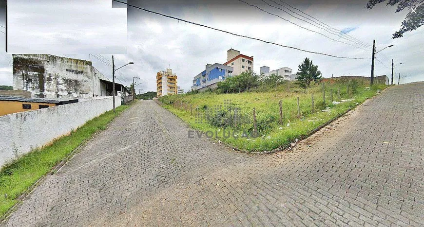 Foto 1 de Lote/Terreno à venda, 510m² em Areias, São José