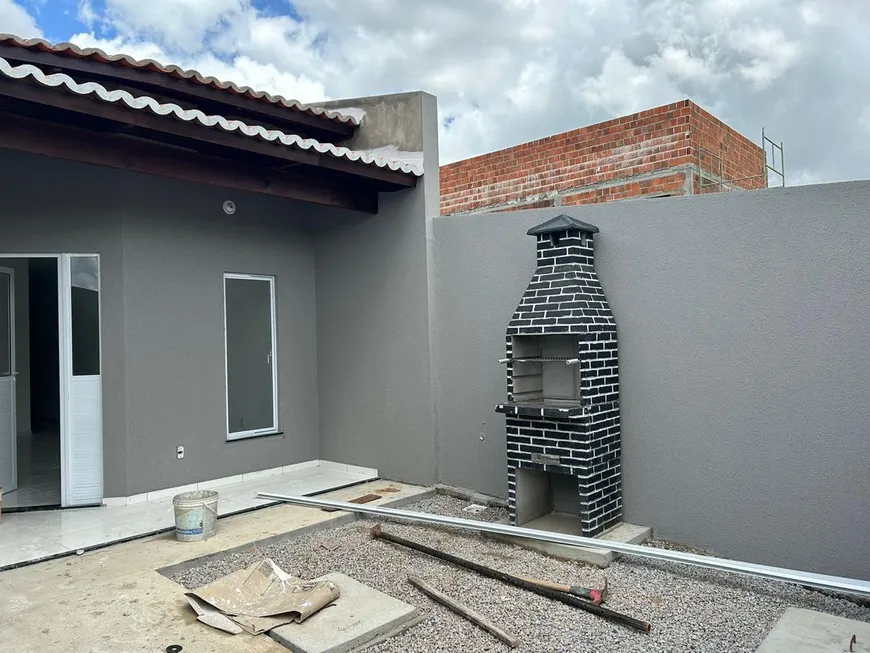 Foto 1 de Casa com 2 Quartos à venda, 84m² em Gereraú, Itaitinga