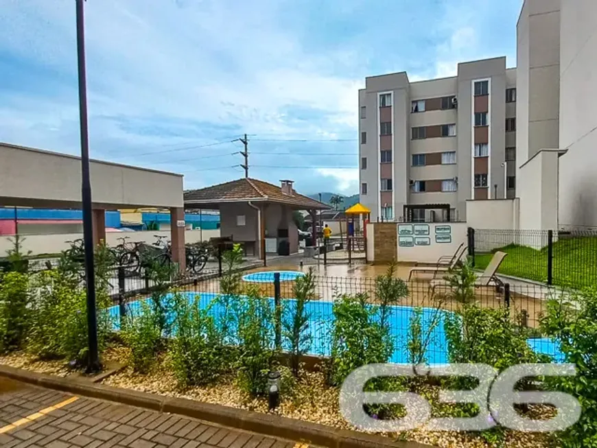 Foto 1 de Apartamento com 2 Quartos à venda, 43m² em Parque Guarani, Joinville