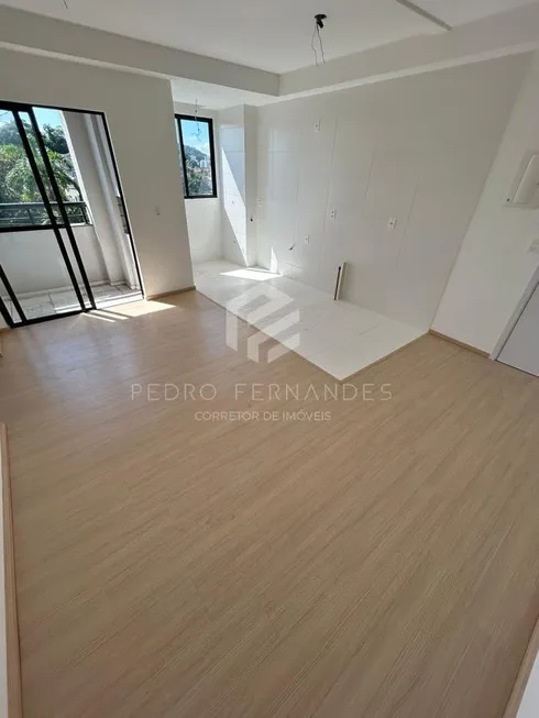 Foto 1 de Apartamento com 2 Quartos à venda, 51m² em Costa E Silva, Joinville