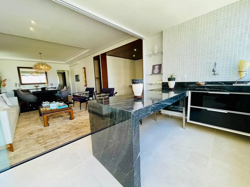 Foto 1 de Apartamento com 3 Quartos à venda, 232m² em Graça, Salvador