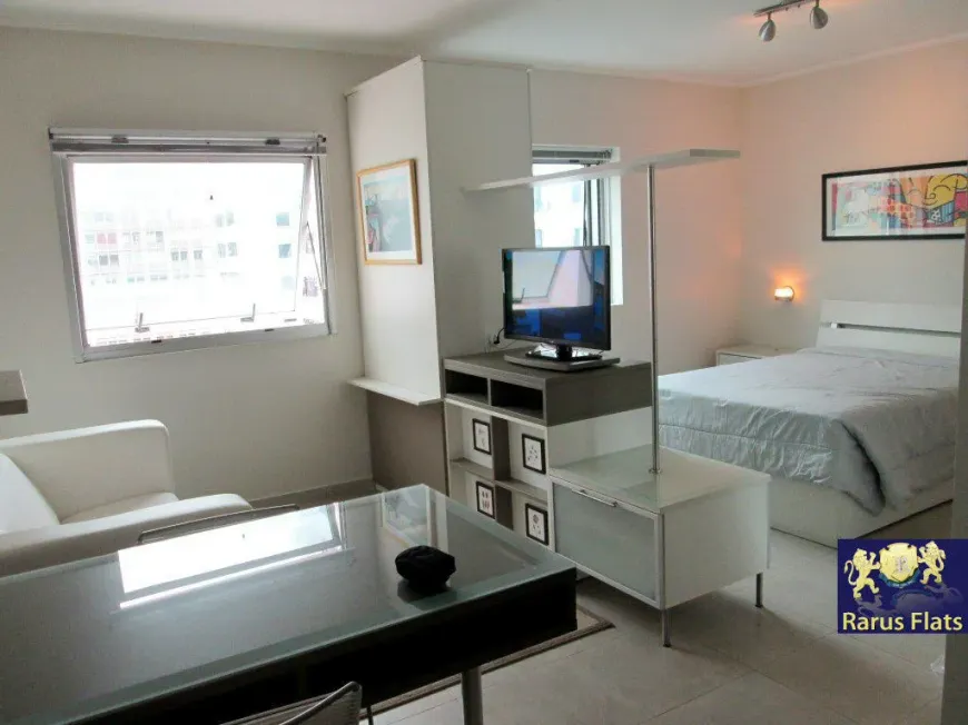 Foto 1 de Flat com 1 Quarto para alugar, 30m² em Pinheiros, São Paulo