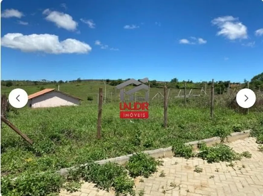 Foto 1 de Lote/Terreno à venda, 215m² em Campinho Da Serra I, Serra