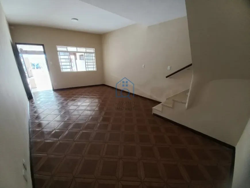 Foto 1 de Sobrado com 3 Quartos à venda, 120m² em Jardim Cidália, São Paulo