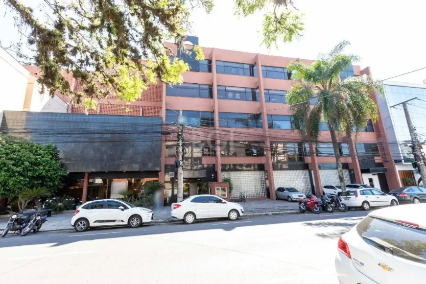 Foto 1 de Sala Comercial para alugar, 902m² em Navegantes, Porto Alegre