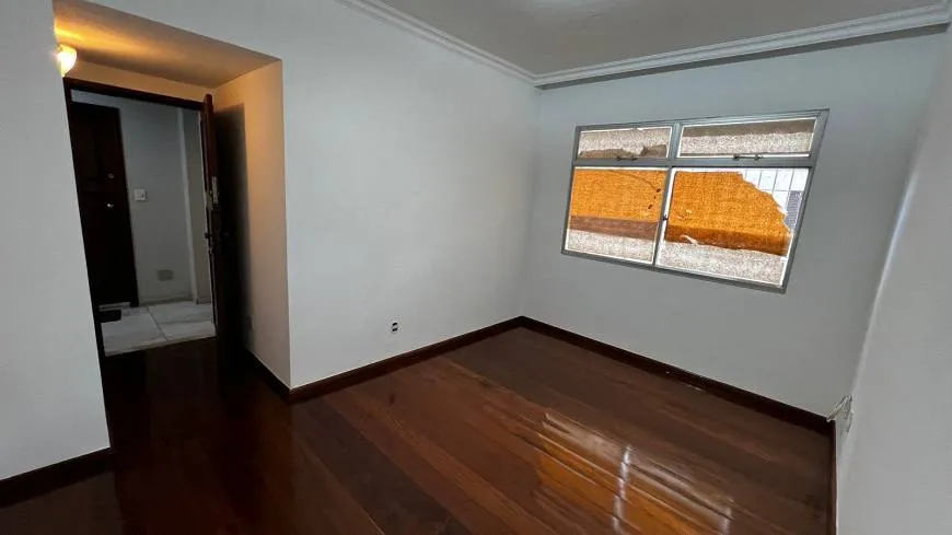 Foto 1 de Casa com 3 Quartos à venda, 100m² em Jardim Ana Maria, Carapicuíba