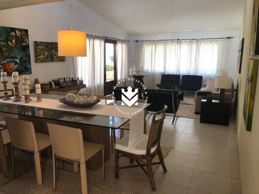 Foto 1 de Casa com 6 Quartos à venda, 360m² em Ponta de Serrambi, Ipojuca