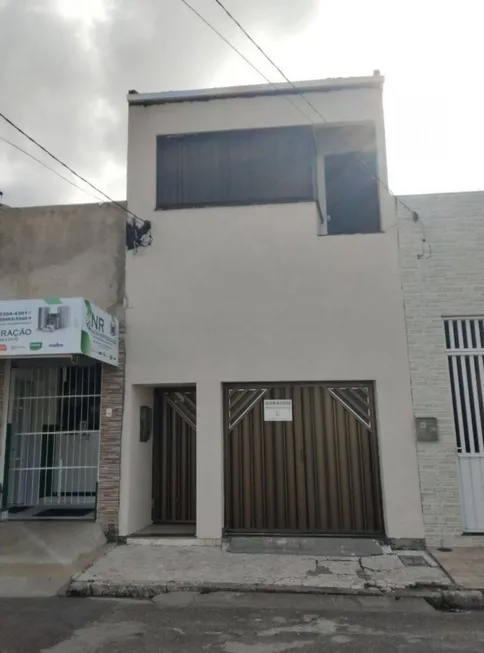 Foto 1 de Casa com 2 Quartos à venda, 10m² em Centro, Aracaju