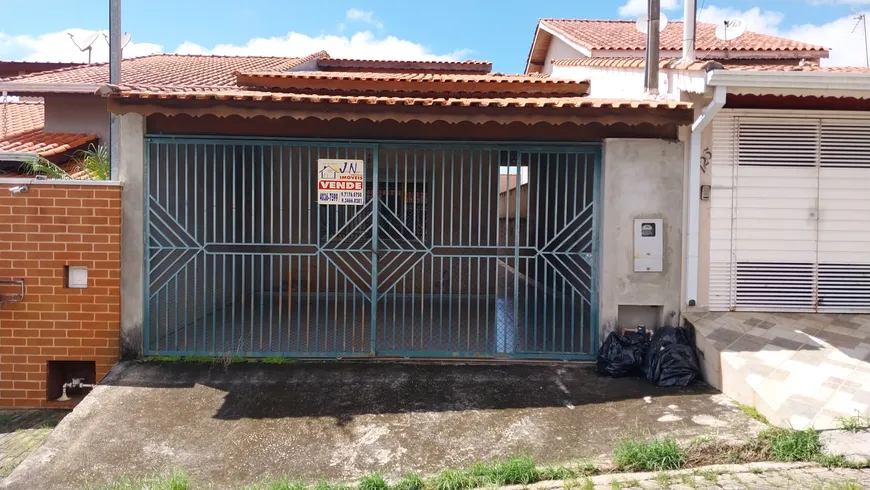 Foto 1 de Casa com 2 Quartos à venda, 120m² em Centro, Piracaia