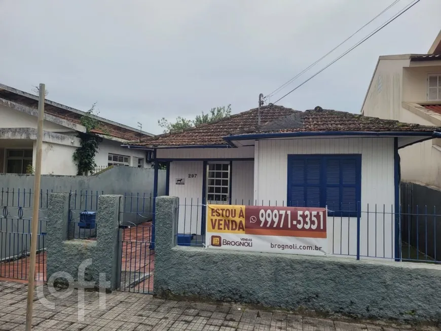 Foto 1 de Casa com 4 Quartos à venda, 214m² em Balneário, Florianópolis