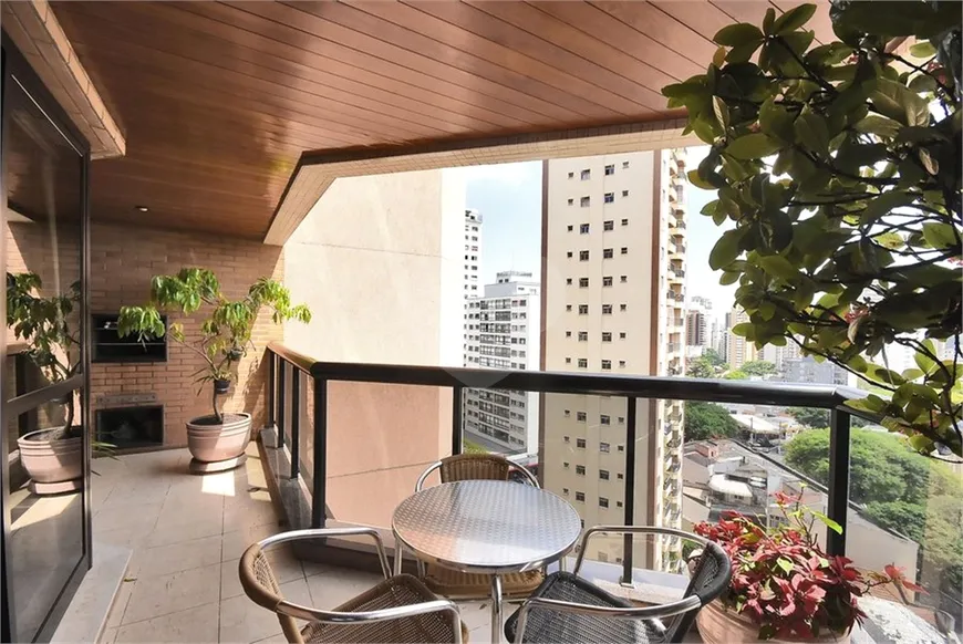 Foto 1 de Apartamento com 4 Quartos à venda, 266m² em Paraíso, São Paulo