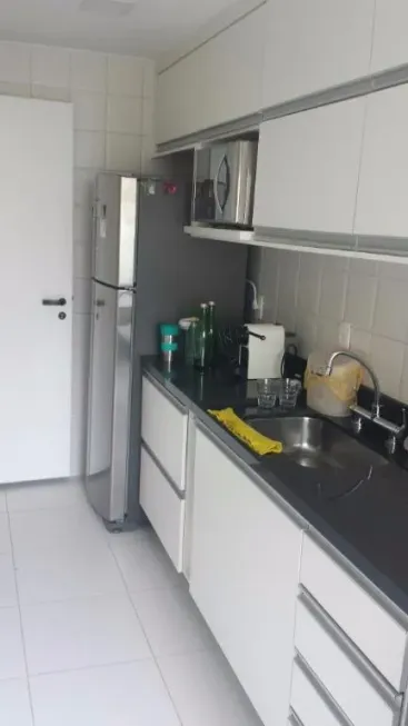 Foto 1 de Apartamento com 2 Quartos para alugar, 70m² em Barra da Tijuca, Rio de Janeiro