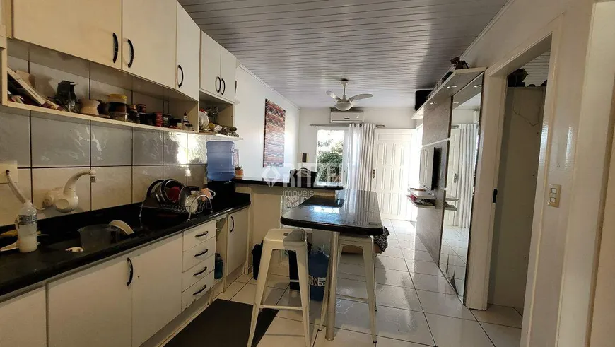 Foto 1 de Casa com 2 Quartos à venda, 56m² em Rincão, Novo Hamburgo