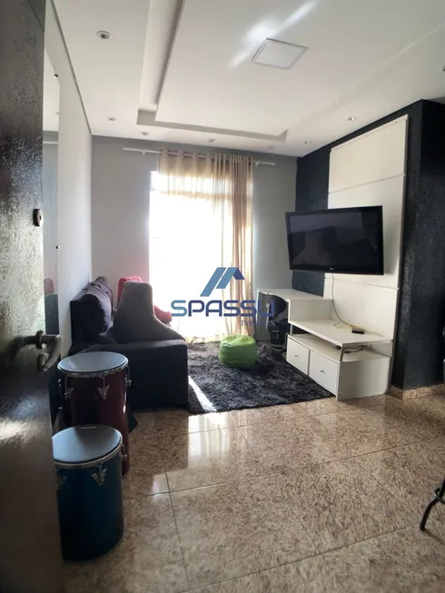 Foto 1 de Apartamento com 3 Quartos à venda, 62m² em Lagoinha, Belo Horizonte