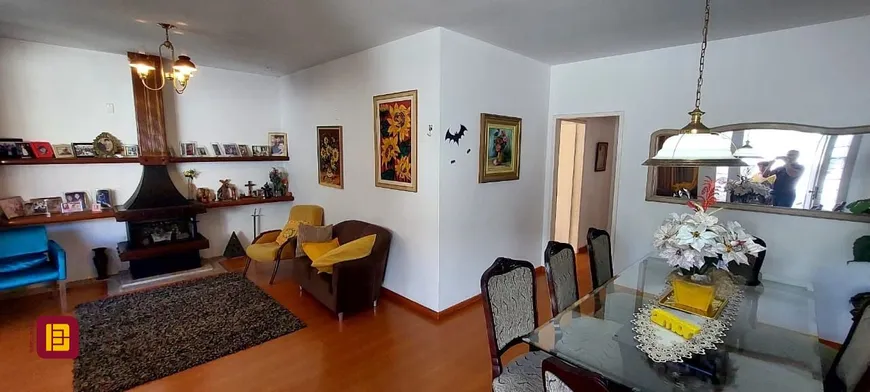 Foto 1 de Casa com 4 Quartos à venda, 159m² em Canto, Florianópolis