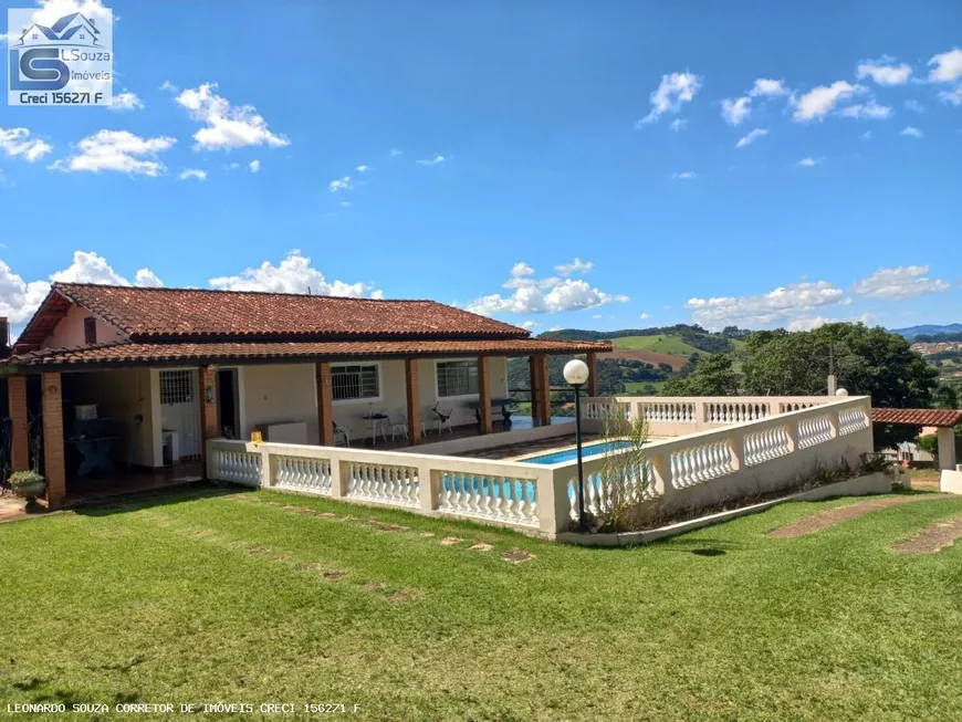 Foto 1 de Fazenda/Sítio com 2 Quartos à venda, 1250m² em Zona Rural, Pinhalzinho