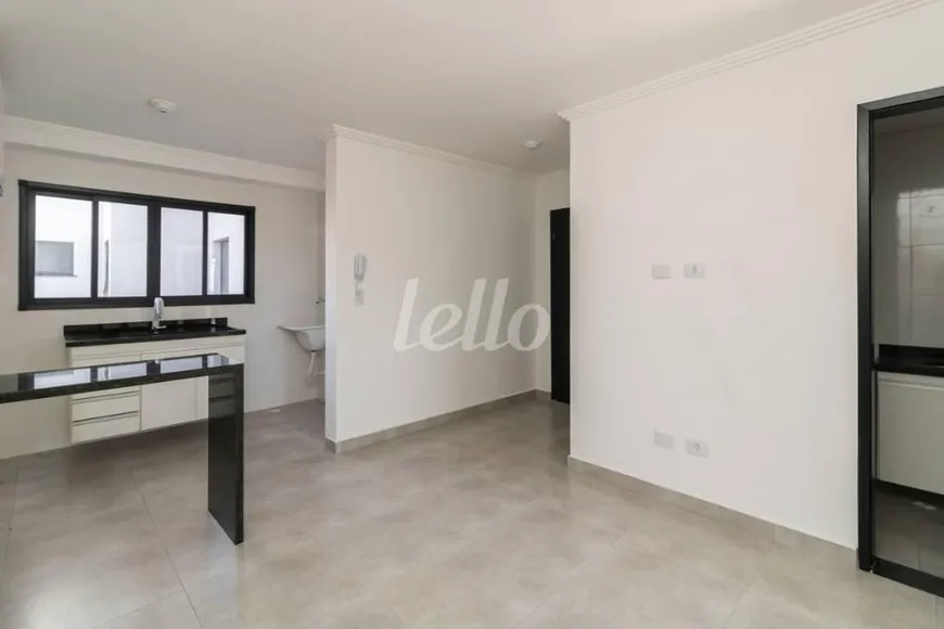 Foto 1 de Apartamento com 2 Quartos para alugar, 44m² em Água Rasa, São Paulo