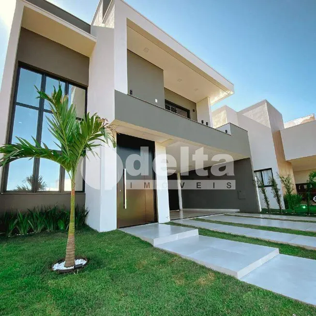 Foto 1 de Casa de Condomínio com 3 Quartos à venda, 218m² em Grand Ville, Uberlândia