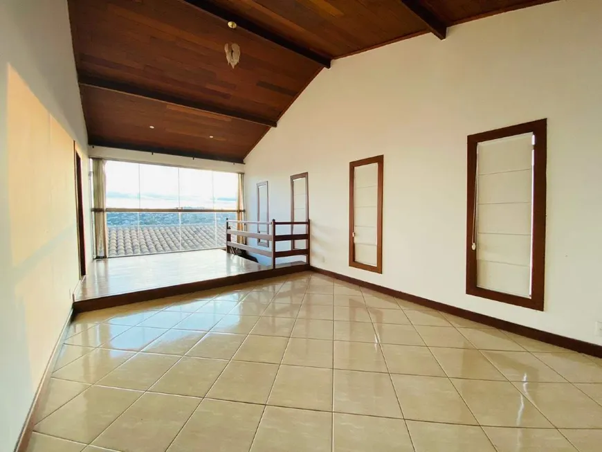 Foto 1 de Casa com 4 Quartos à venda, 310m² em Havaí, Belo Horizonte